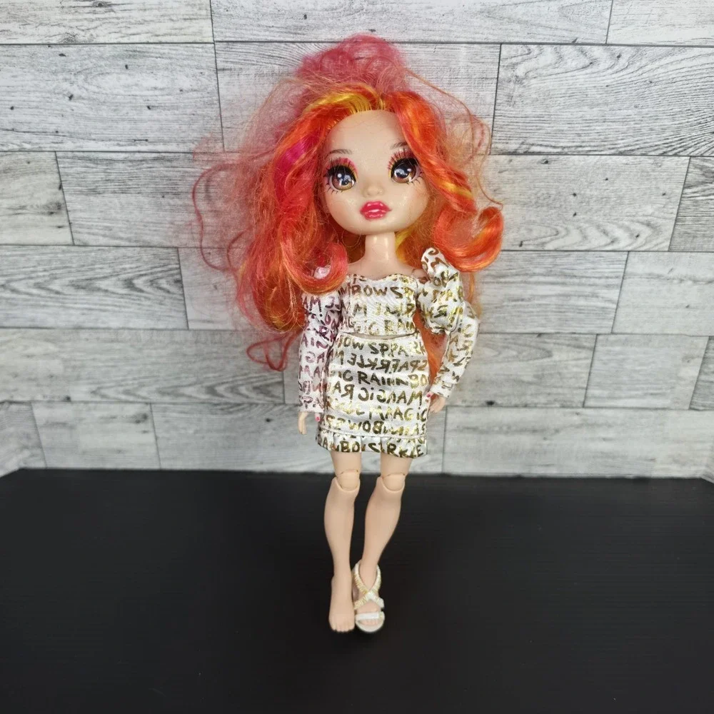 Rainbow High Laurel Devious Twin doll nude pink orange yellow Hair